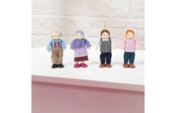 KidKraft Poppenfamilie Van 7 16 KidKraft Poppenfamilie Van 7 -Buitenspeelgoed Winkel 5cf8ce9ab80148480637a110a6d85c0420a9cdbea52efd4489c177704e311b5a