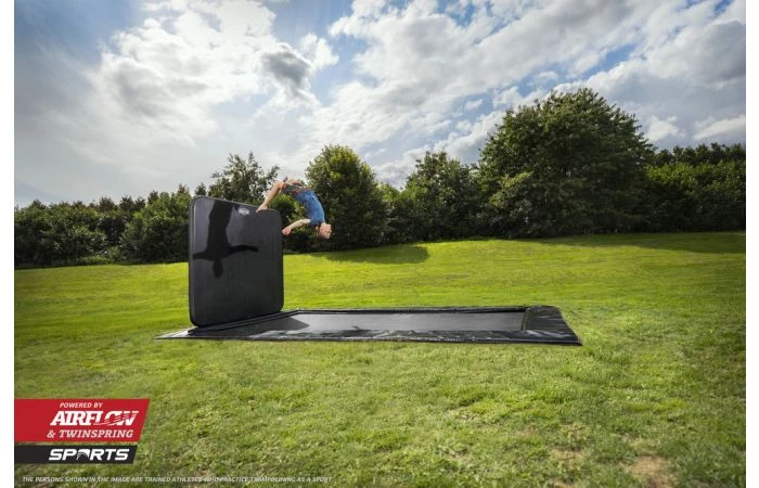 BERG Ultim Elite FlatGround Trampoline Sports 500x300 Grijs + AeroWall 4 BERG Ultim Elite FlatGround Trampoline Sports 500x300 Grijs + AeroWall - Afbeelding 2