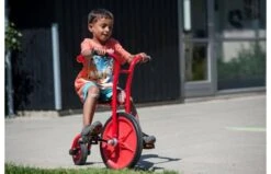 Winther Hoogwielfiets Klein -Buitenspeelgoed Winkel 84a4b5c6f018b98aaa6de226153110c8d57f5ded70ae87353487a783b5f3ad5e