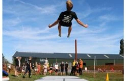 12SPRINGS Airtrack 400 W150 Comfort Zwart -Buitenspeelgoed Winkel 92c0b04ae4e62876a4c434d3e8b2ec76b527d4a44a780eb8207e9e97c70783a2