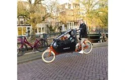Bakfiets.nl CargoBike Cruiser Long Steps Elektrische Bakfiets -Buitenspeelgoed Winkel cec35ae1ee344f9093181aed892b43527bf398fb04b1e5fff27fad738d0f6f29