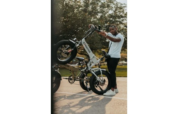 ES Master 250WATT Rock Wheel II Fatbike Nardo Grey 9 ES Master 250WATT Rock Wheel II Fatbike Nardo Grey - Afbeelding 7